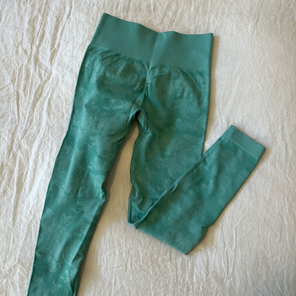 GYMSHARK LEGGINGS